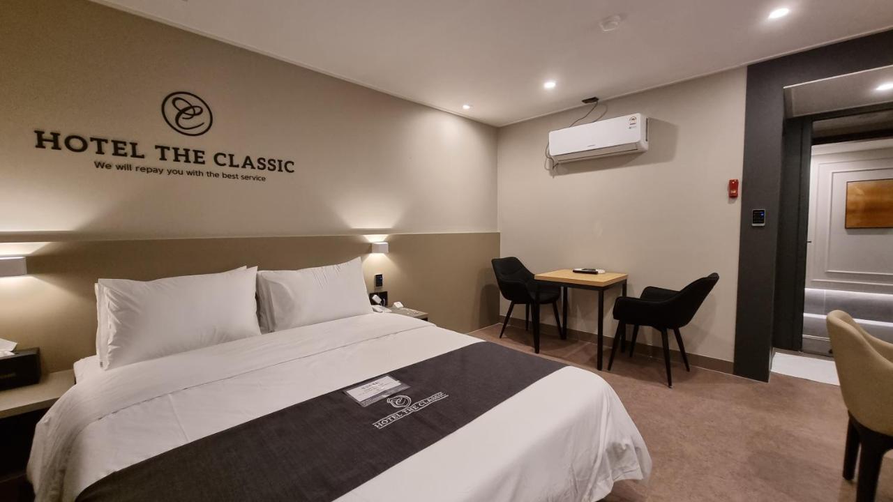 Hotel The Classic Ilsan Ni Esterno foto